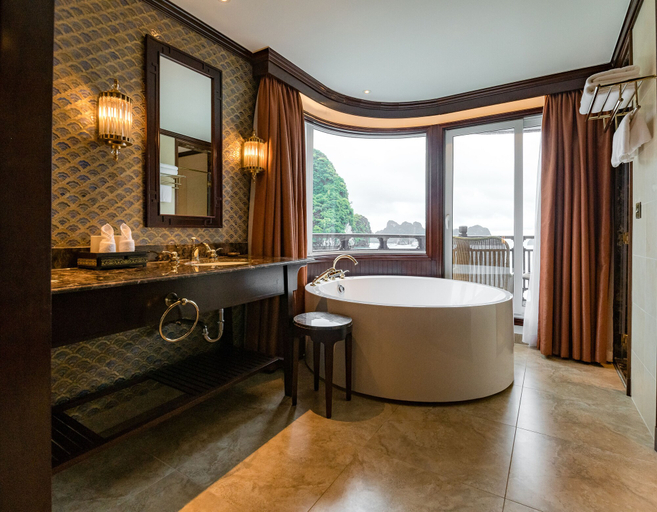 Bathroom 4, Heritage Line Ginger Cruise – Ha Long Bay & Lan Ha Bay, Hạ Long