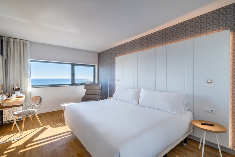 Bedroom 3, Occidental Atenea Mar- Adults Only, Barcelona