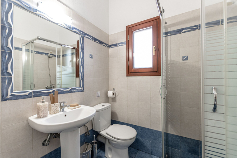 Bathroom 5, Villa of Roses - Private villa with pool, South Aegean