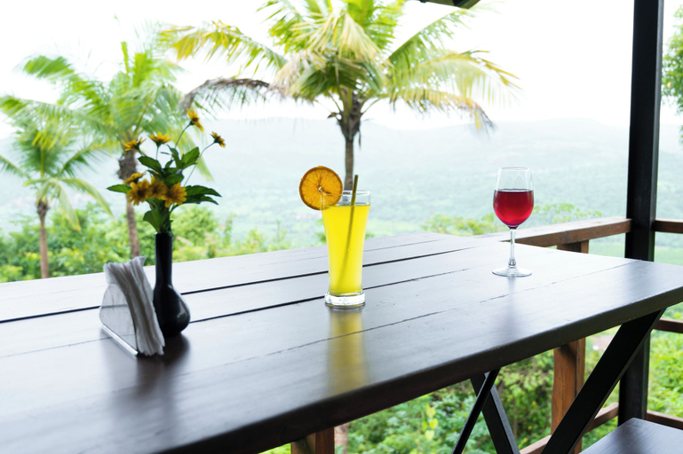 Food & Drinks 5, Forest Hills at Tala, Raigarh
