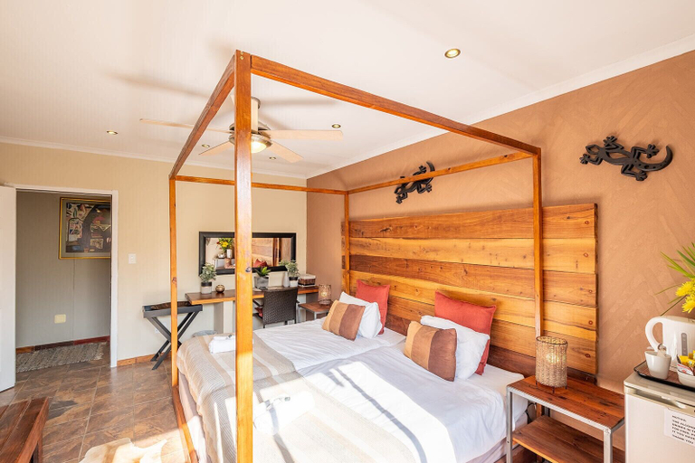 Bedroom 3, Gecko Ridge Guest House, Swakopmund