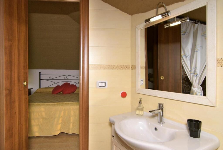 Bathroom 5, Relais da Clorinda, Salerno