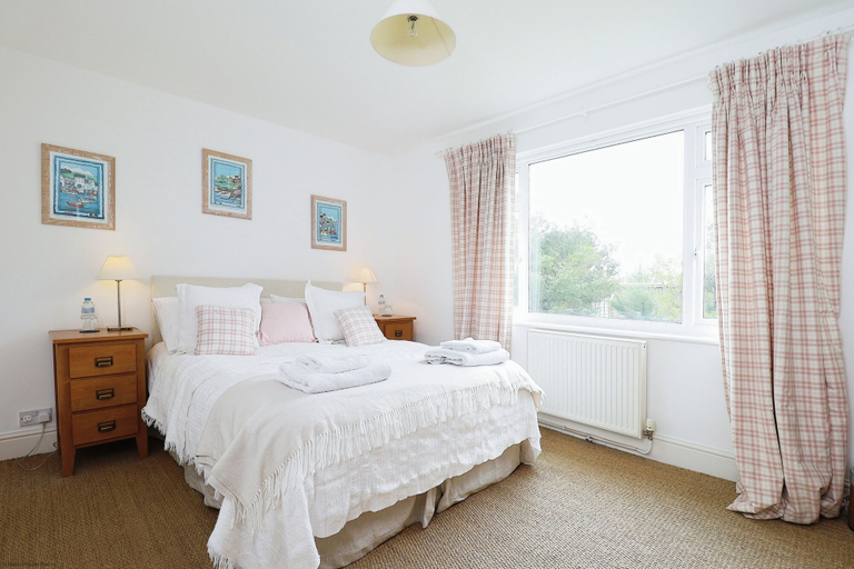 Bedroom 3, Rofford Lodge, Isle of Wight