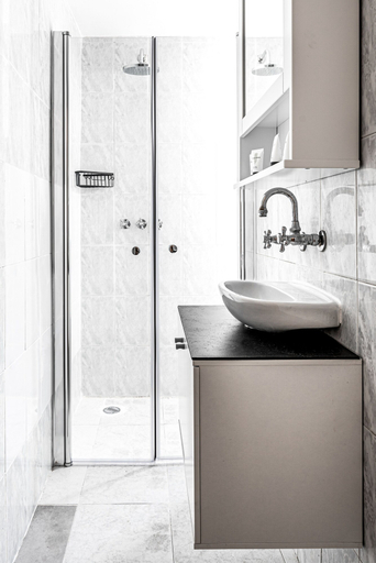 Bathroom 3, BEN GURION BLVD - Classic Collection - By HOMY