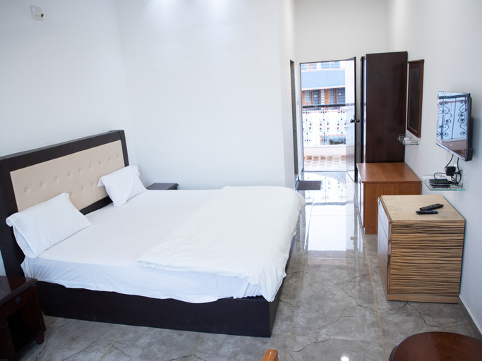 Bedroom 3, Vasant Vihar Resort, Narmada