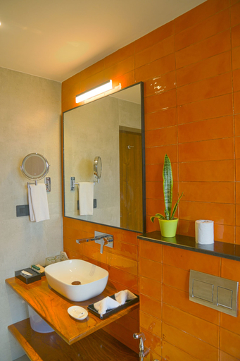 Bathroom 5, Great trails yercaud by GRT Hotels, Salem