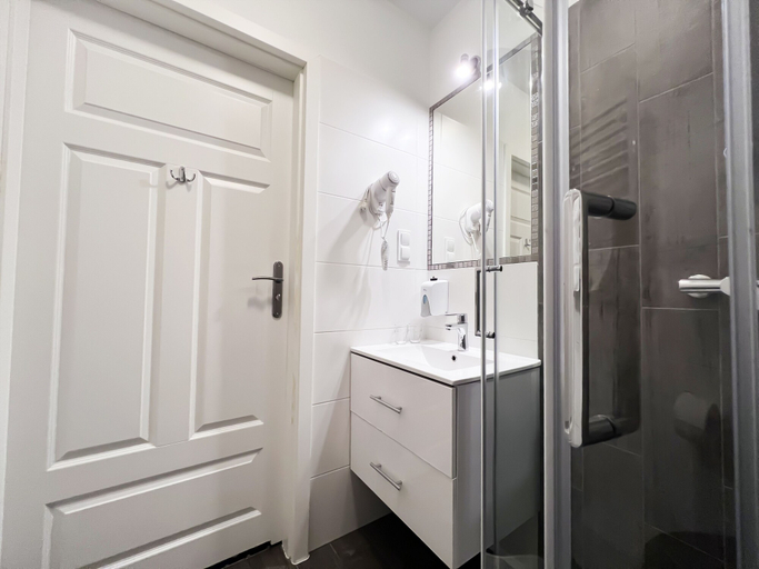 Bathroom 3, Hotel Medical Wellness & SPA Werona, Kłodzko