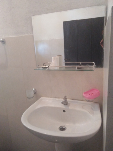 Bathroom 4, Villa N Homestay, Habaraduwa