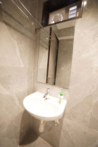Bathroom 4, Hotel Mayur, Rajnandgaon