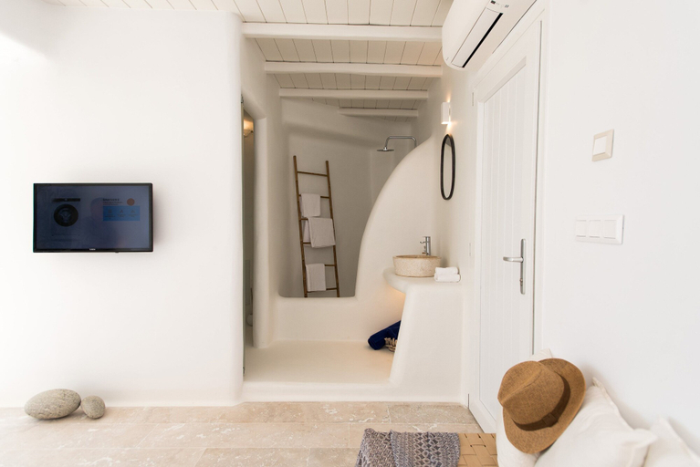Bedroom 4, White Stone Mykonos Hotel, South Aegean