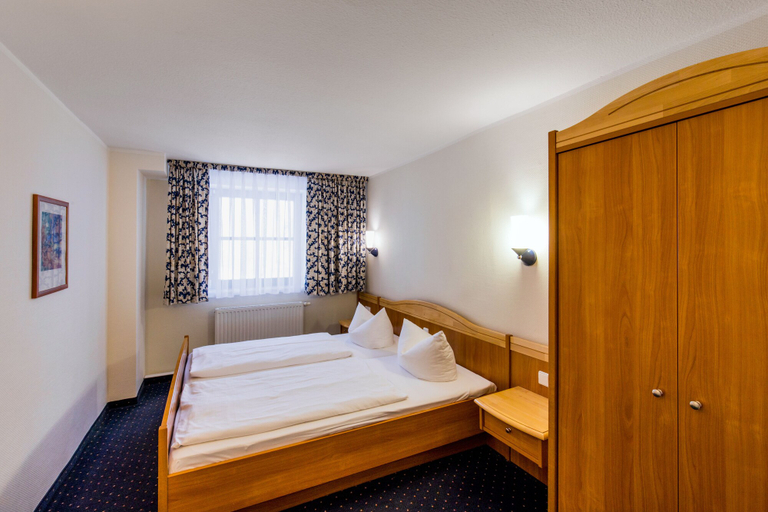 Bedroom 3, Hubertusbaude, Görlitz
