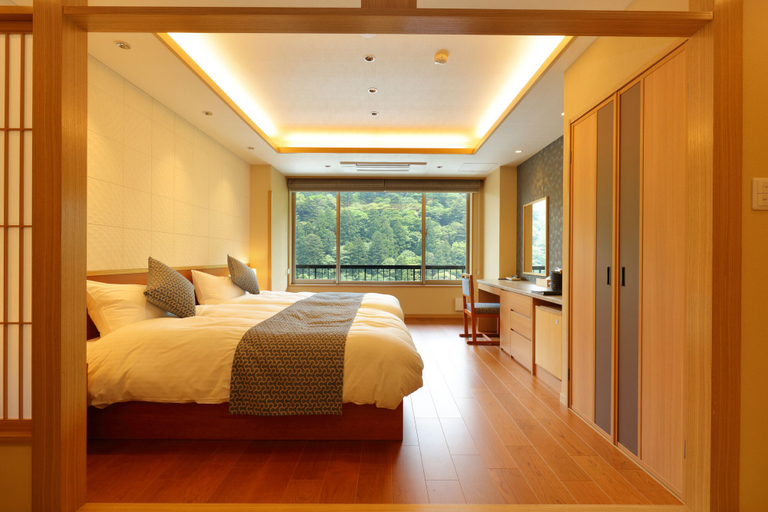 Bedroom 5, Shikanoyu Hotel, Komono