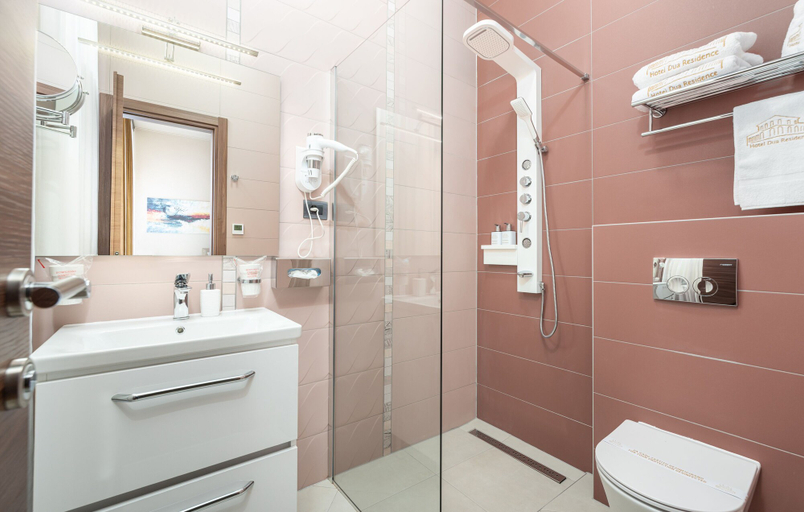 Bathroom 5, Hotel Dua Residence, Poreč