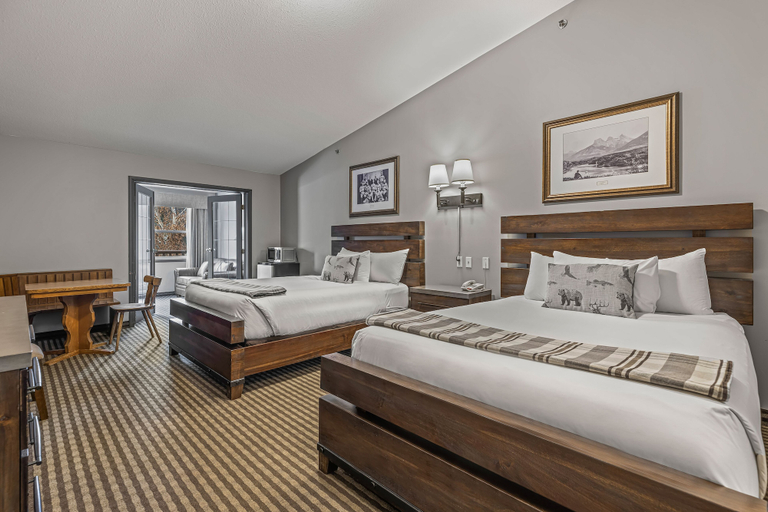 Bedroom 3, Canmore Rocky Mountain Inn, Division No. 15