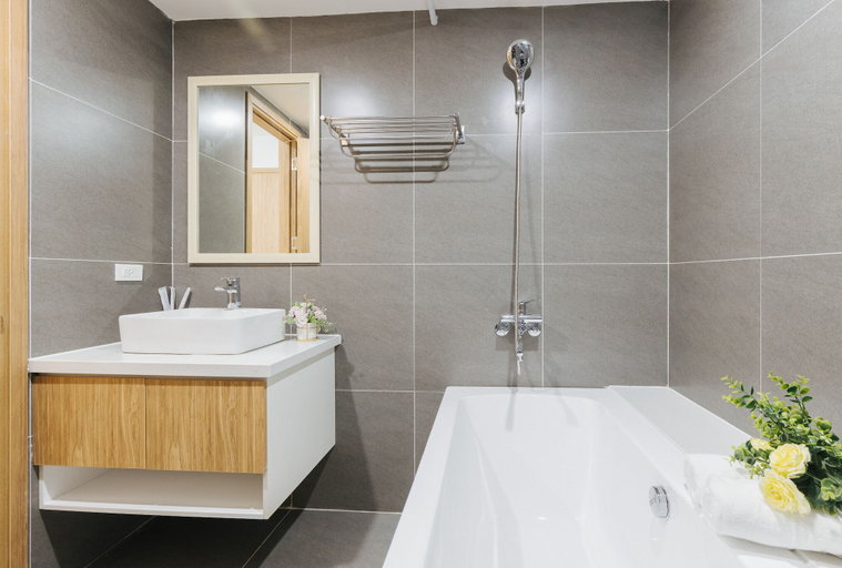 Bathroom 5, Myrcella Urban Studio, Ba Đình