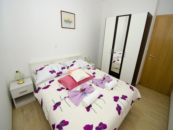 Bedroom 4, Apartments Vesela, Janjina