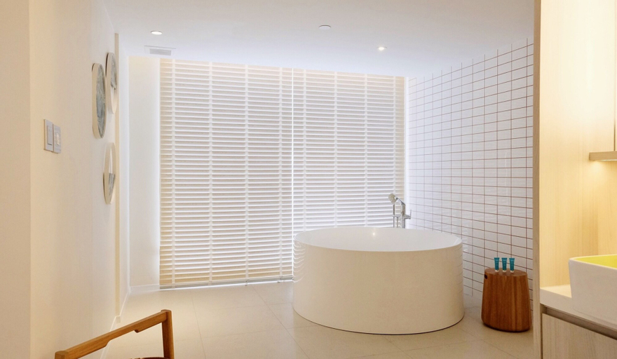 Bathroom 21