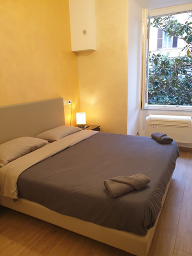 Bedroom 3, Lombardo, Rome