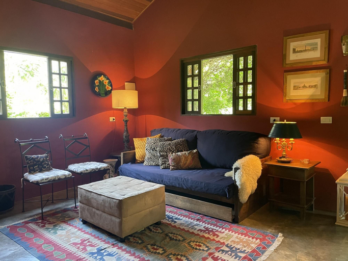 Room 5, Casagon Alves in Gon Alves, Gonçalves