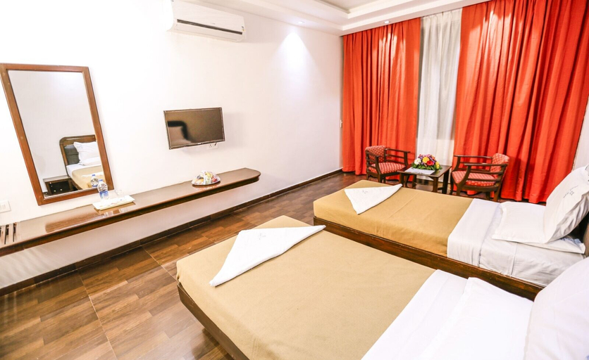Bedroom 2, Hotel Trupti International Hubli, Dharwad