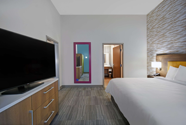 Bedroom 3, Home2 Suites by Hilton Springdale Cincinnati, Cincinnati