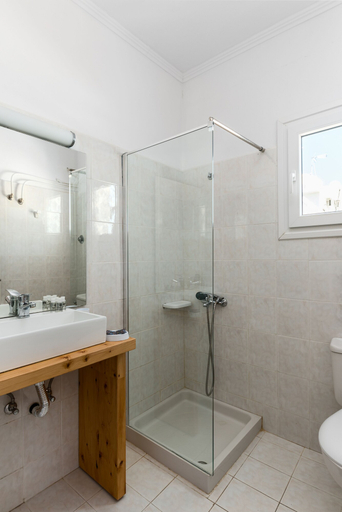 Bathroom 3, Albatross Apartments by Konnect, Ipsos, Ionian Islands