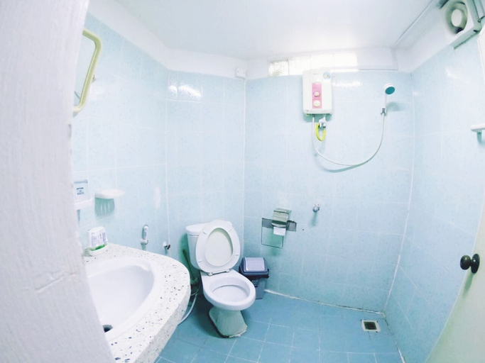 Bathroom, Sarah Guest House, Siem Reap