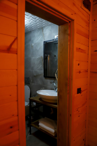 Bathroom 5, Yamaçda Suit Otel, Ardeşen