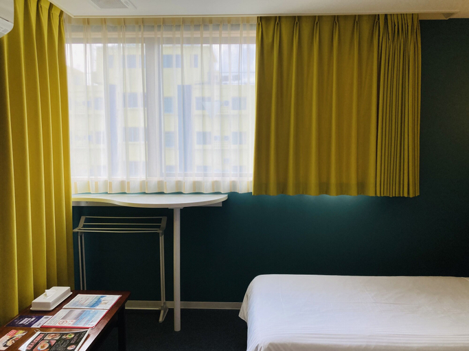 Bedroom 4, Hotel Precia Naha Tsujimachi, Naha