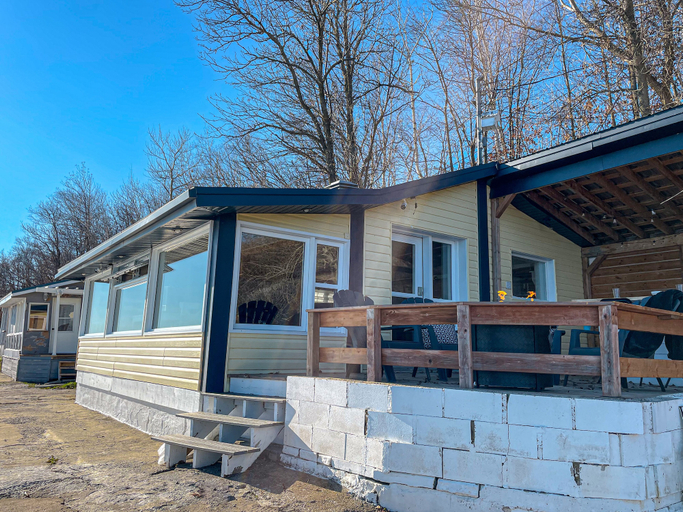 Exterior & Views 2, Les Chalets Tourisma - La Cabine 457, Portneuf