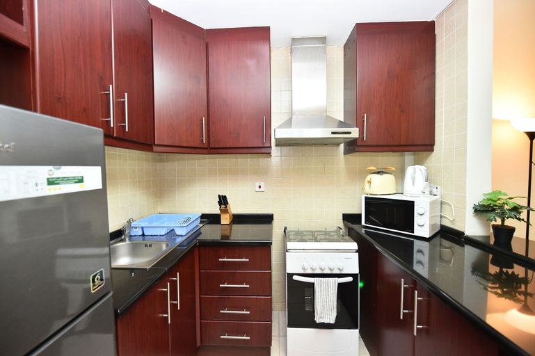 Private kitchen 5, MRH - Studio in Discovery Gardens, Dubai