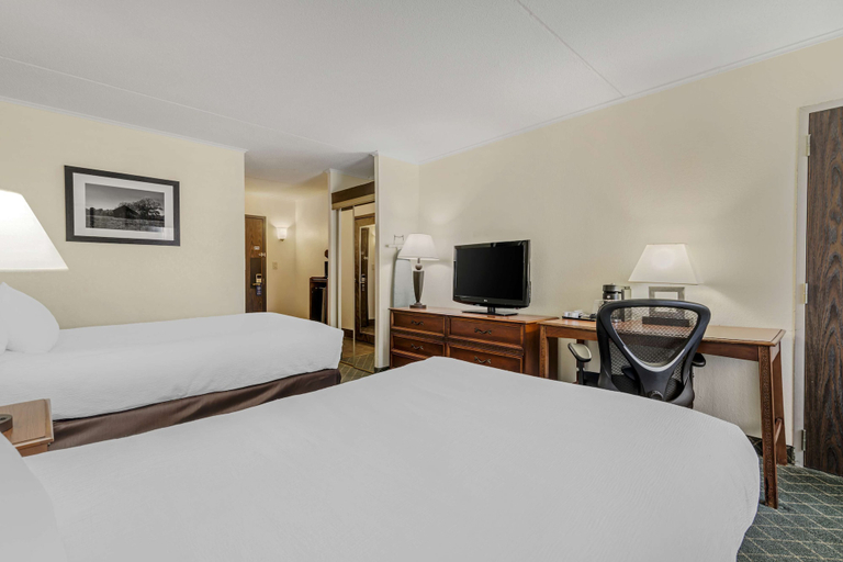 Bedroom 3, Best Western Plus Augusta Civic Center Inn, Kennebec