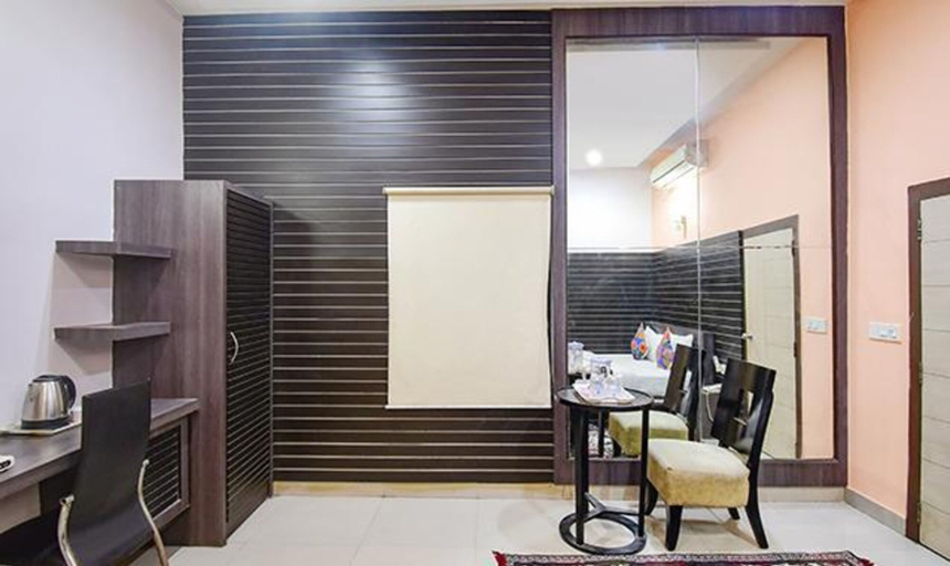 Others 5, FabExpress Gardenia, Kolkata