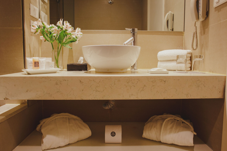 Bathroom 5, After Hotel, Montevideo
