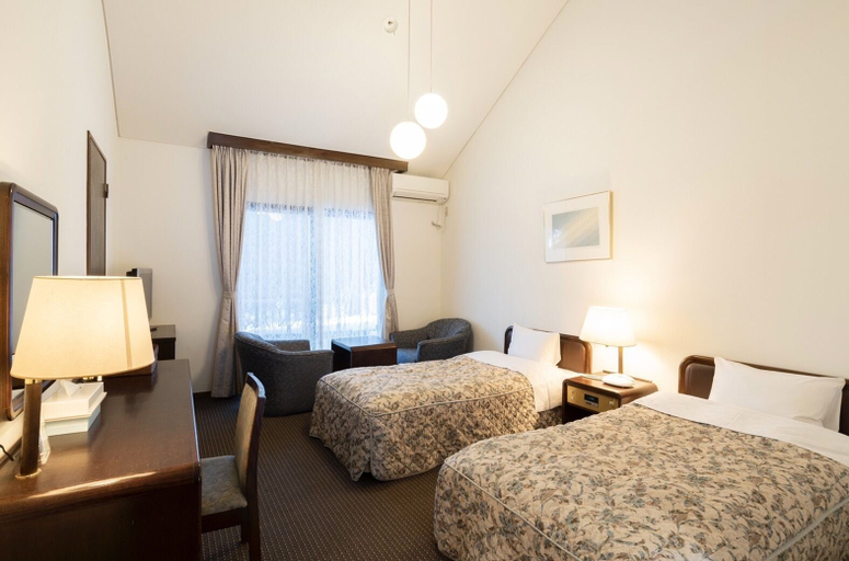 Bedroom 2, Holiday Villa Hotel & Resort Karuizawa, Tsumagoi