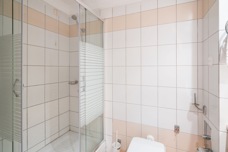 Bathroom 5, Iberostar Waves Creta Panorama & Mare, Crete