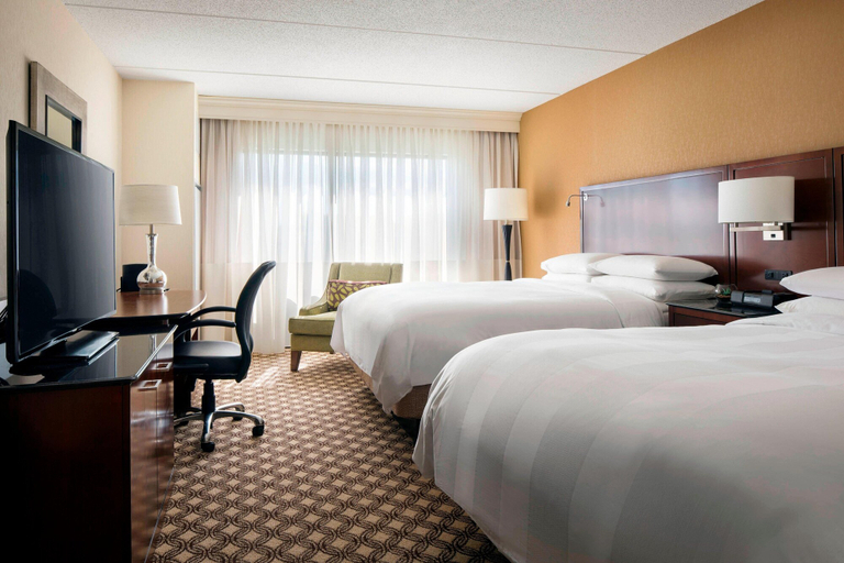 Bedroom 4, Chicago Marriott Naperville, Dupage
