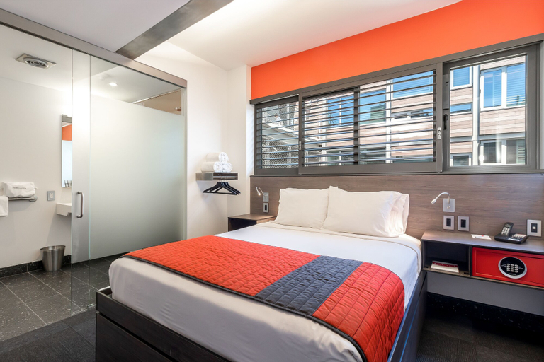 Bedroom 3, Pod Brooklyn, New York