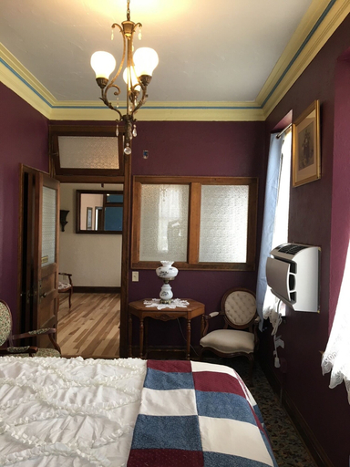 Bedroom 2, Cambridge Inn on Main, Dane
