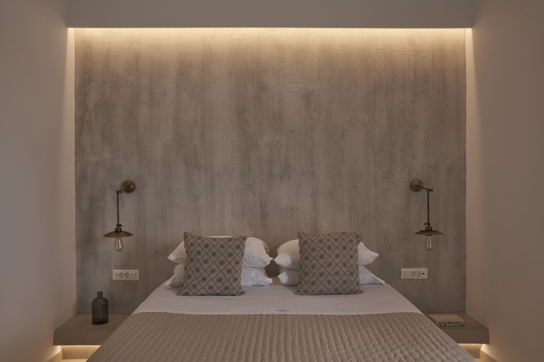 Bedroom 4, Makris Beach Hotel, South Aegean