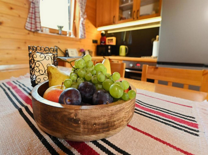 Food & Drinks 5, Lavanda Land - Villatanya Mrežnica, Generalski Stol