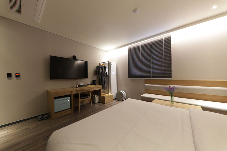 Bedroom 3, YAJA Hotel, Gwangsan