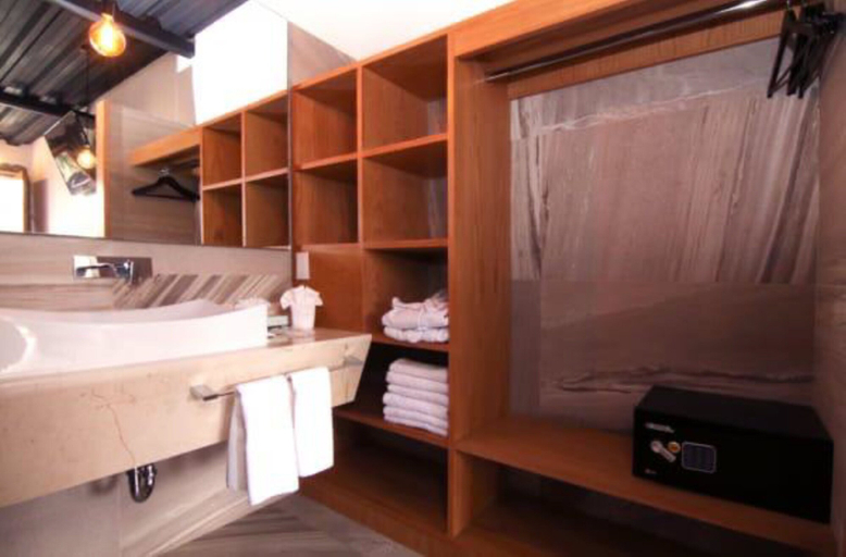 Bathroom, Gallaecia Hotel Boutique, Cuernavaca