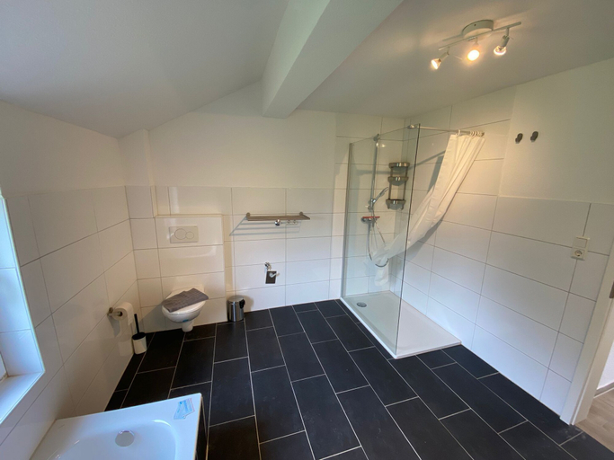 Bathroom 3, Ferienhaus am Seedeich, Emden