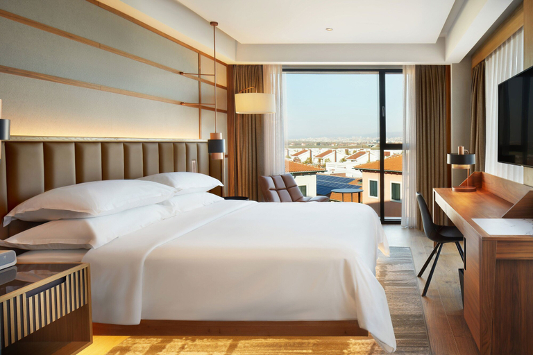 Bedroom 3, Four Points by Sheraton Prishtina City, Priština