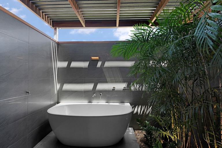 Bedroom 5, Yangaro, Whitsunday