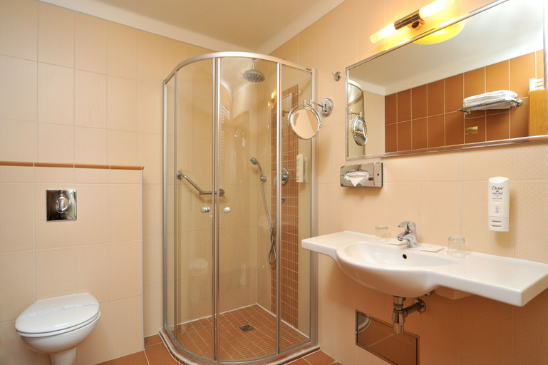 Bathroom 4, Hotel Metamorphis, Praha 1