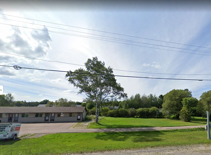 Others 5, Happyland Inn, Simcoe