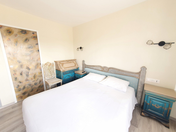 Bedroom 5, Eqynox Hôtel, Marne