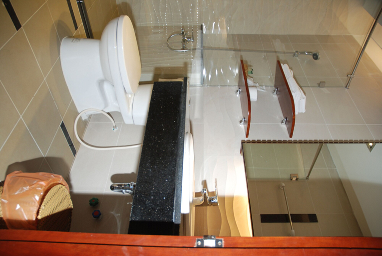 Bathroom 5, Anh Dao Mekong Hotel, Ninh Kiều